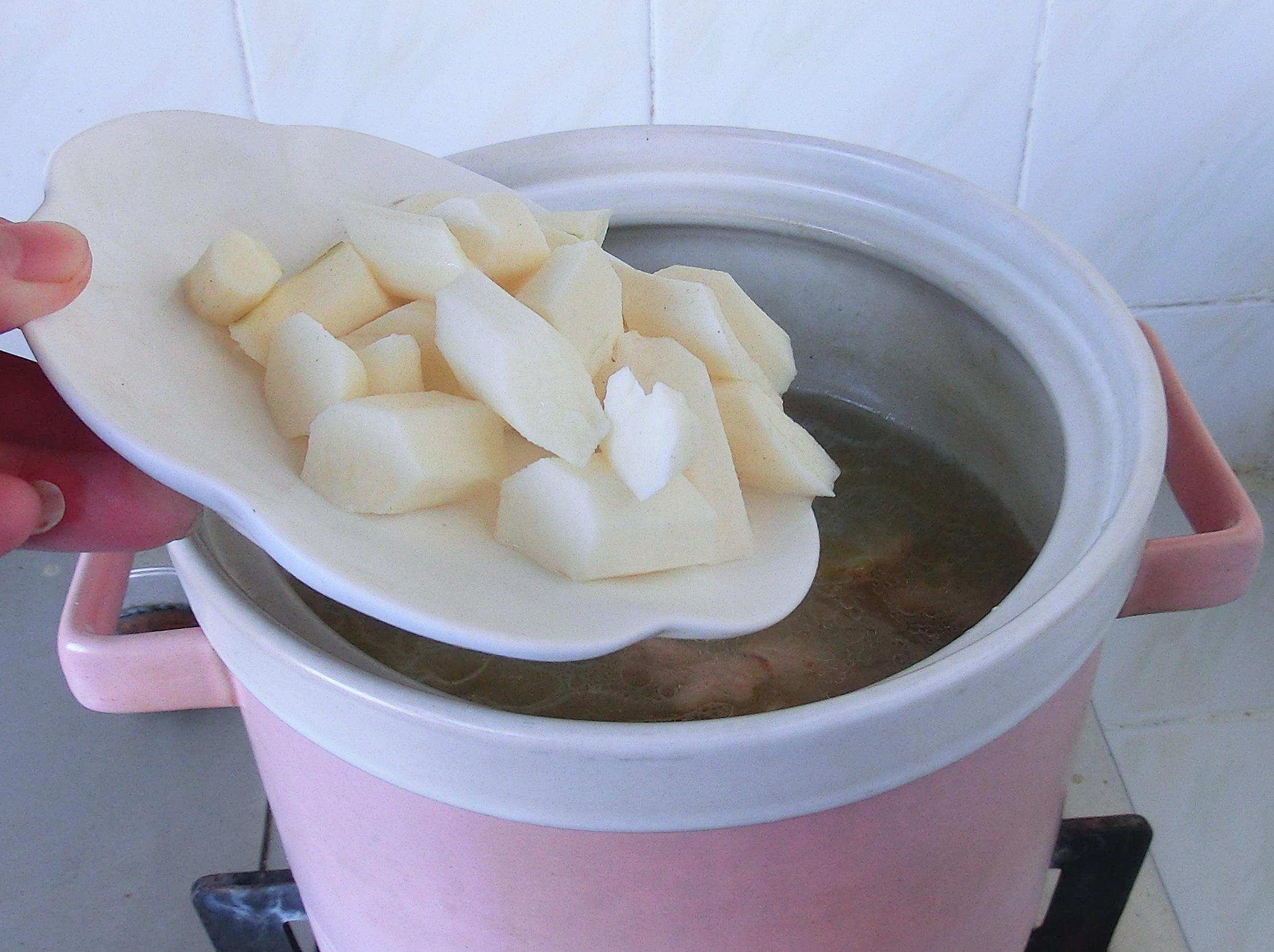 海参怎这么贵呢,海参的正确泡发方法和做法