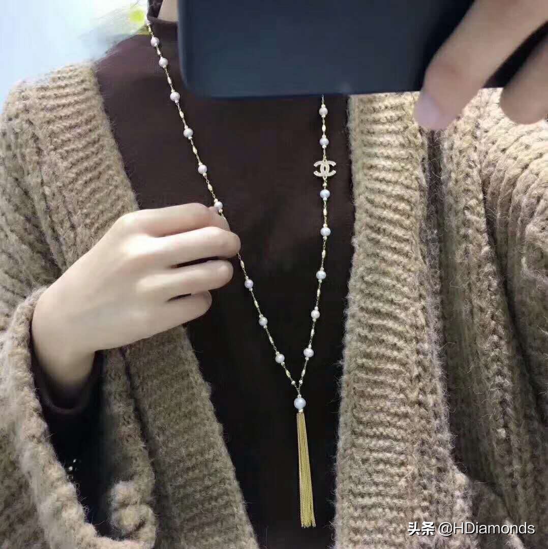 今年最火的毛衣链珍珠,2023最新款珍珠毛衣链