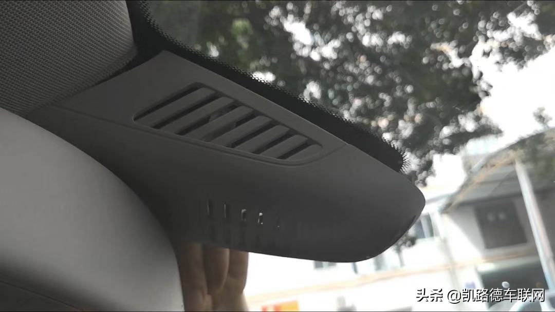 e300奔驰隐藏式行车记录仪怎么用,奔驰e300后视镜gps更换
