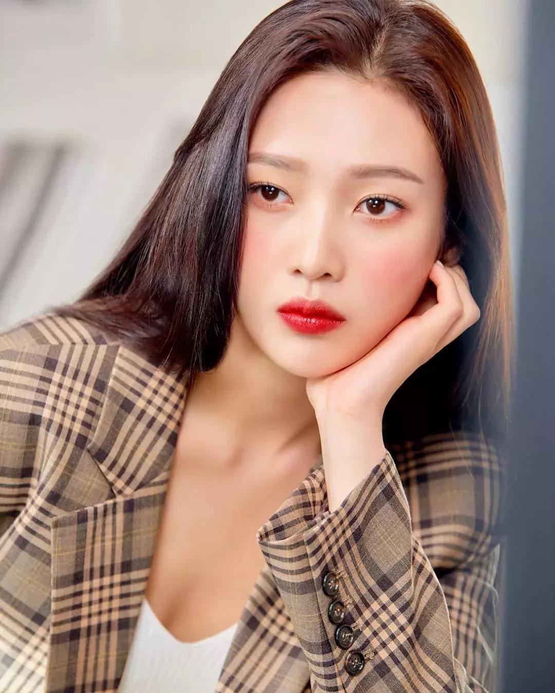 细数黄晓明的油腻史,为什么黄晓明不油腻