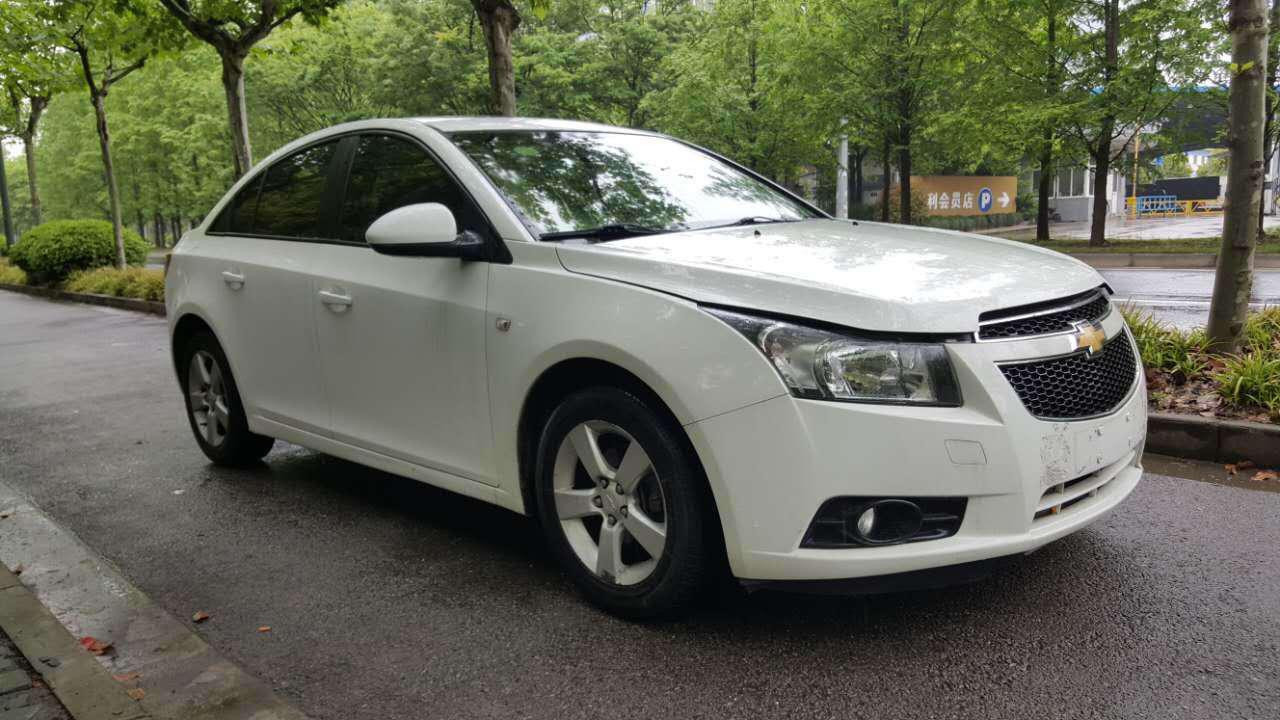 思域和科鲁兹哪个好,老科鲁兹和老思域