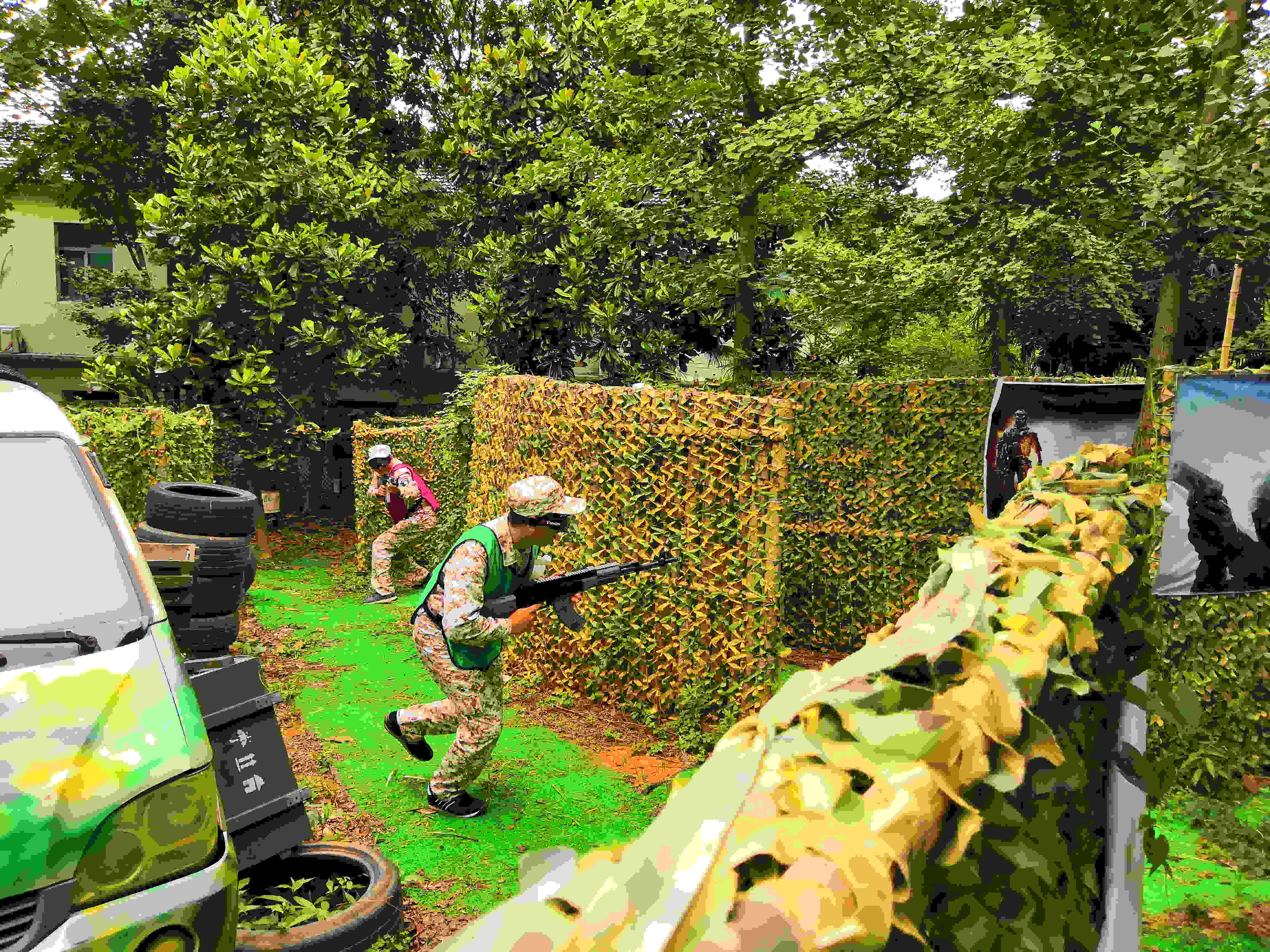 湖州哪里有好玩的镭射野外真人CS基地