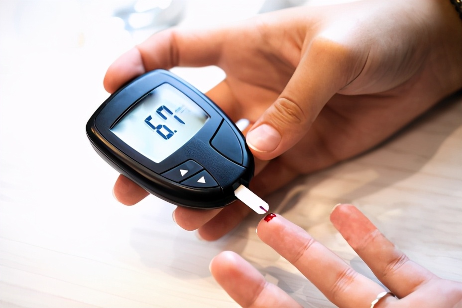 血糖仪检测讨论,血糖仪测血糖有差距为什么
