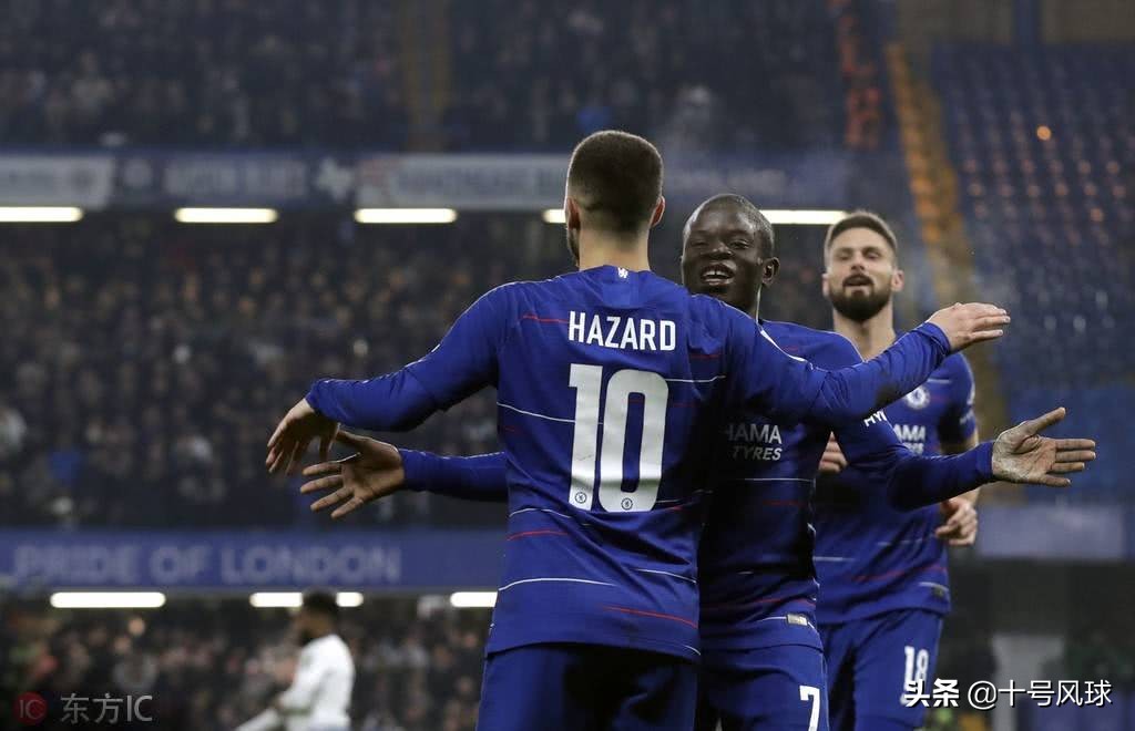 英超再现不可思议进球坎特一脚射门连穿热刺3人裆