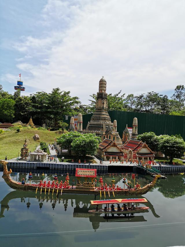 同样是主题乐园，为什么一定要去乐高？