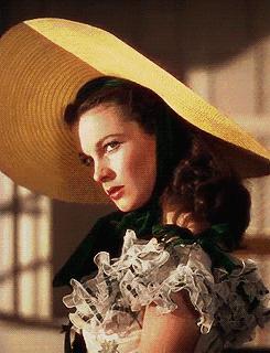 冬季头皮干燥头屑多用哪种洗发水,冬季头皮干痒头屑多怎么办