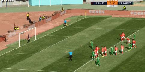 中超门将喝水哥gif,阿根廷门将扑单刀gif