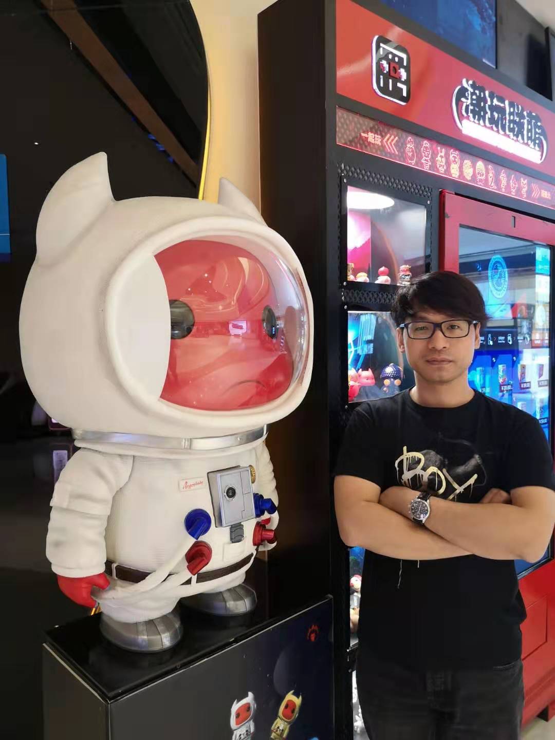 炒鞋之后开始炒盲盒,炒鞋子又炒盲盒