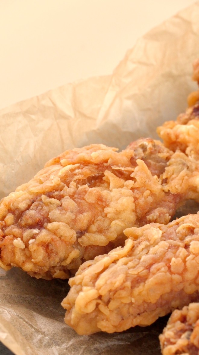 kfc有没有炸的辣翅,怎么炸出kfc的辣鸡翅