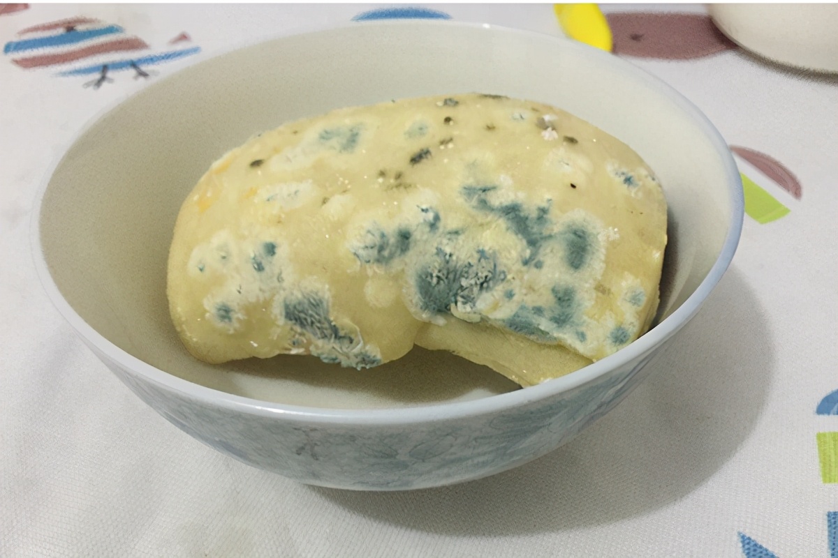 乙肝身体恶化吃什么药,乙肝恶化面部红斑点