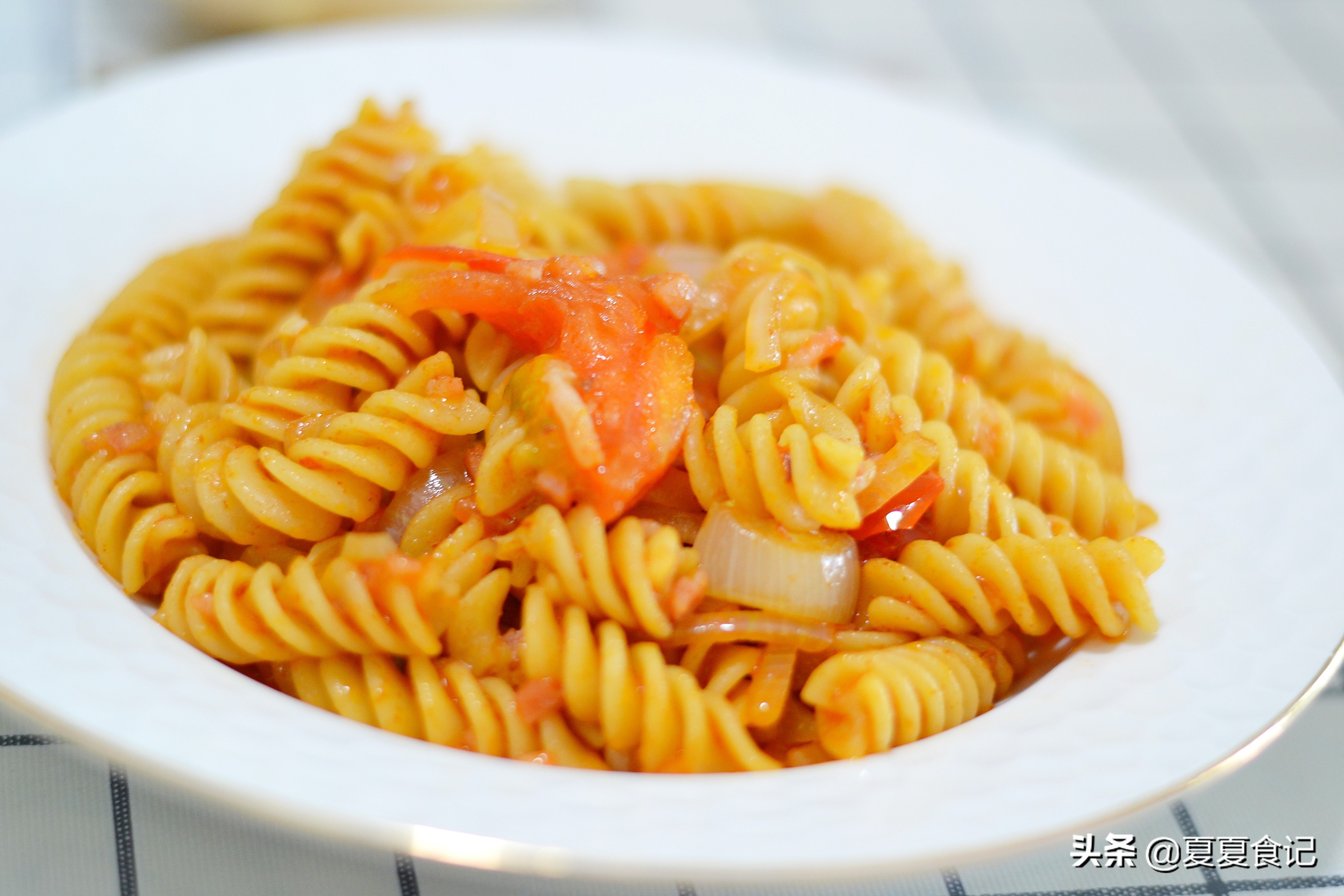 意大利面为什么全世界人都爱?怎么做最好吃?教你好吃又营养做法