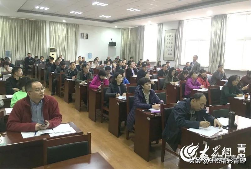 说说青岛的夜景,青岛武定路