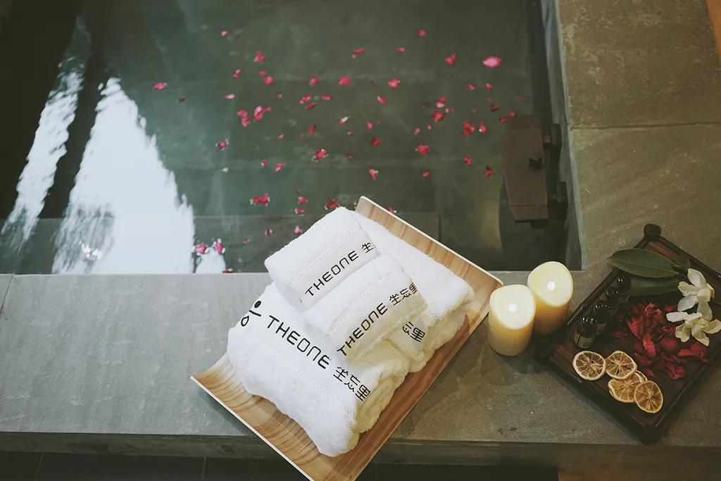 森林秘境的温泉,森林里野奢温泉度假酒店下午茶