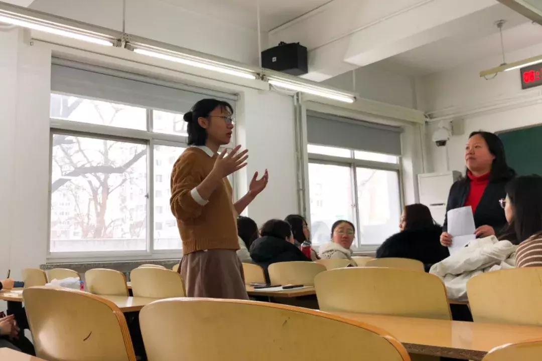 身体不能由自己做主,自己的性别不是自己决定的