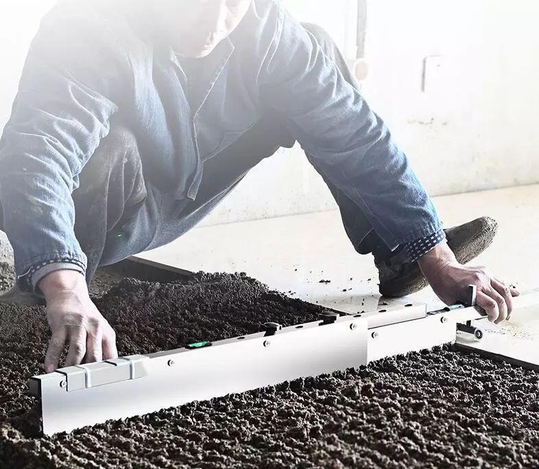 瓦工师傅贴地砖都空鼓吗,瓷砖空鼓脱落之瓦工原始修复技巧