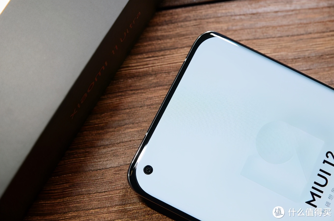 小米11ultra至尊版讲解,小米10至尊和小米11ultra拍照对比