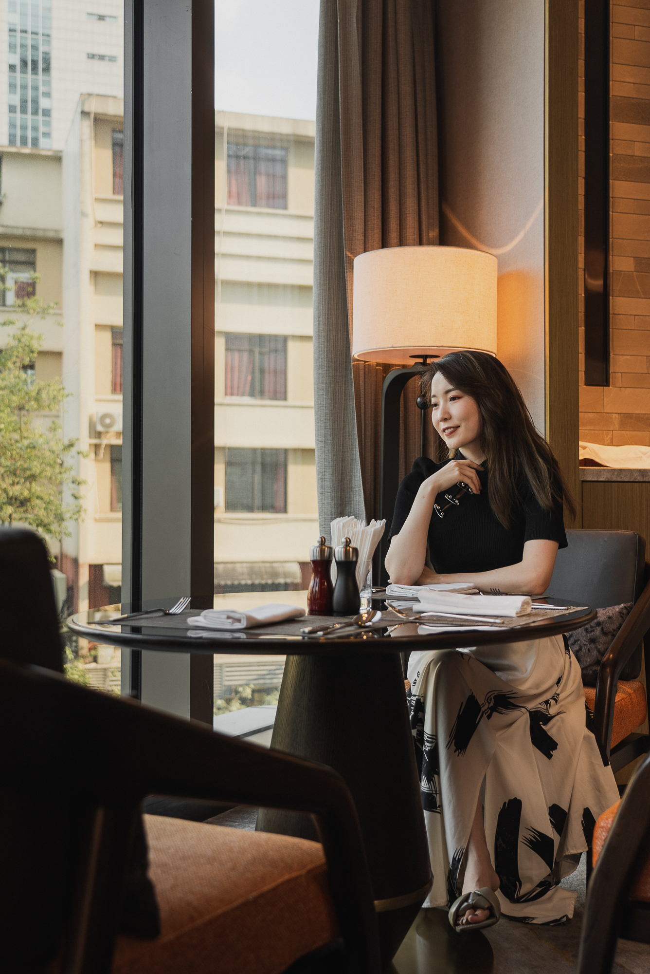 建六竟藏了一座像家一般温暖的奢华公寓式酒店