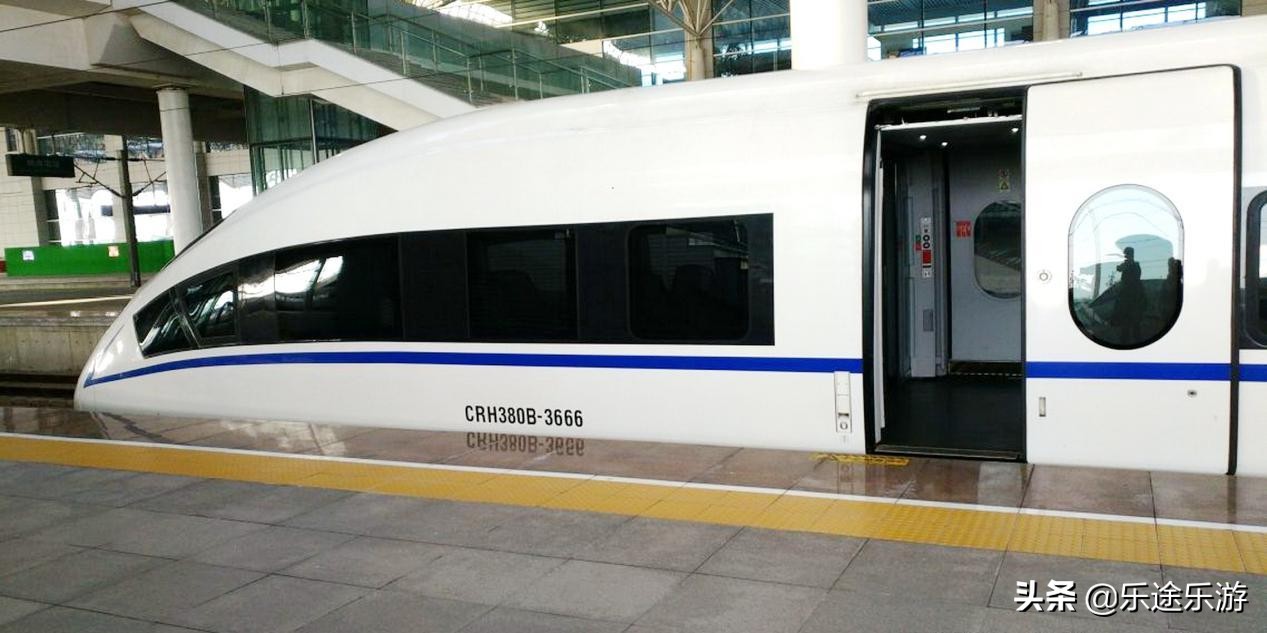 复兴号与和谐号列车有何区别,和谐号与复兴号高铁有什么区别