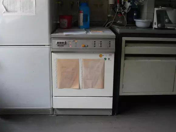 德国某大学实验室，大家进来感受一下