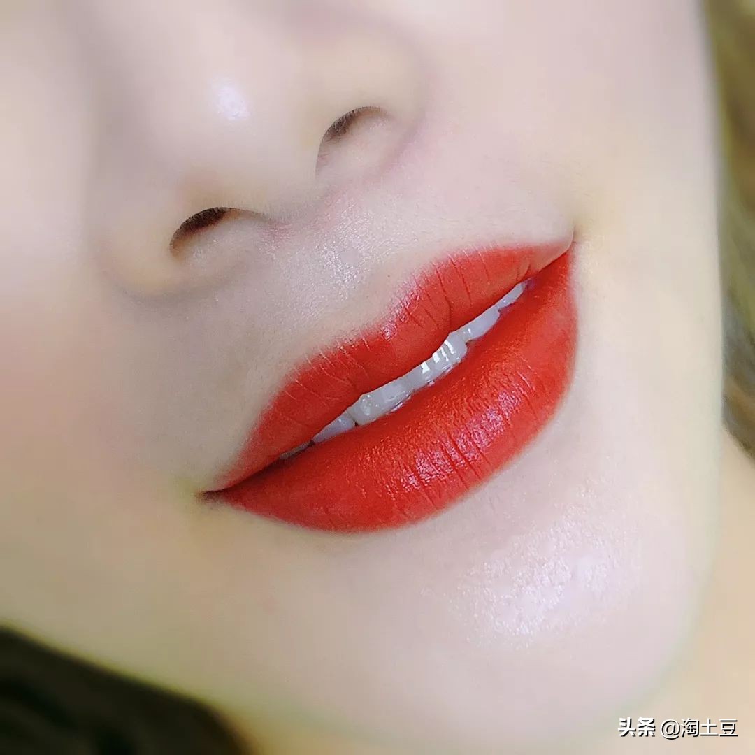 纹唇不肿,纹唇不肿不痛后期会上色吗