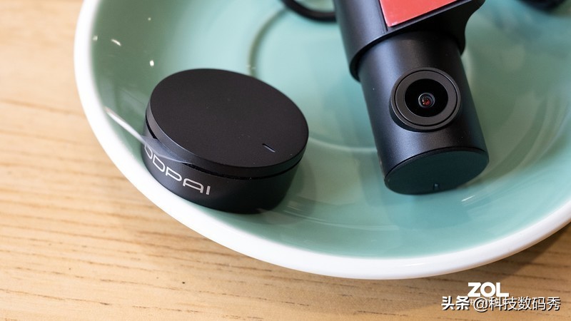 盯盯拍x2spro和专用记录仪对比,盯盯拍x2s对比700迈行车记录仪