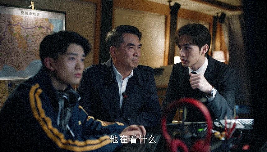 它来了它来了，它带着硬核知识点走来了