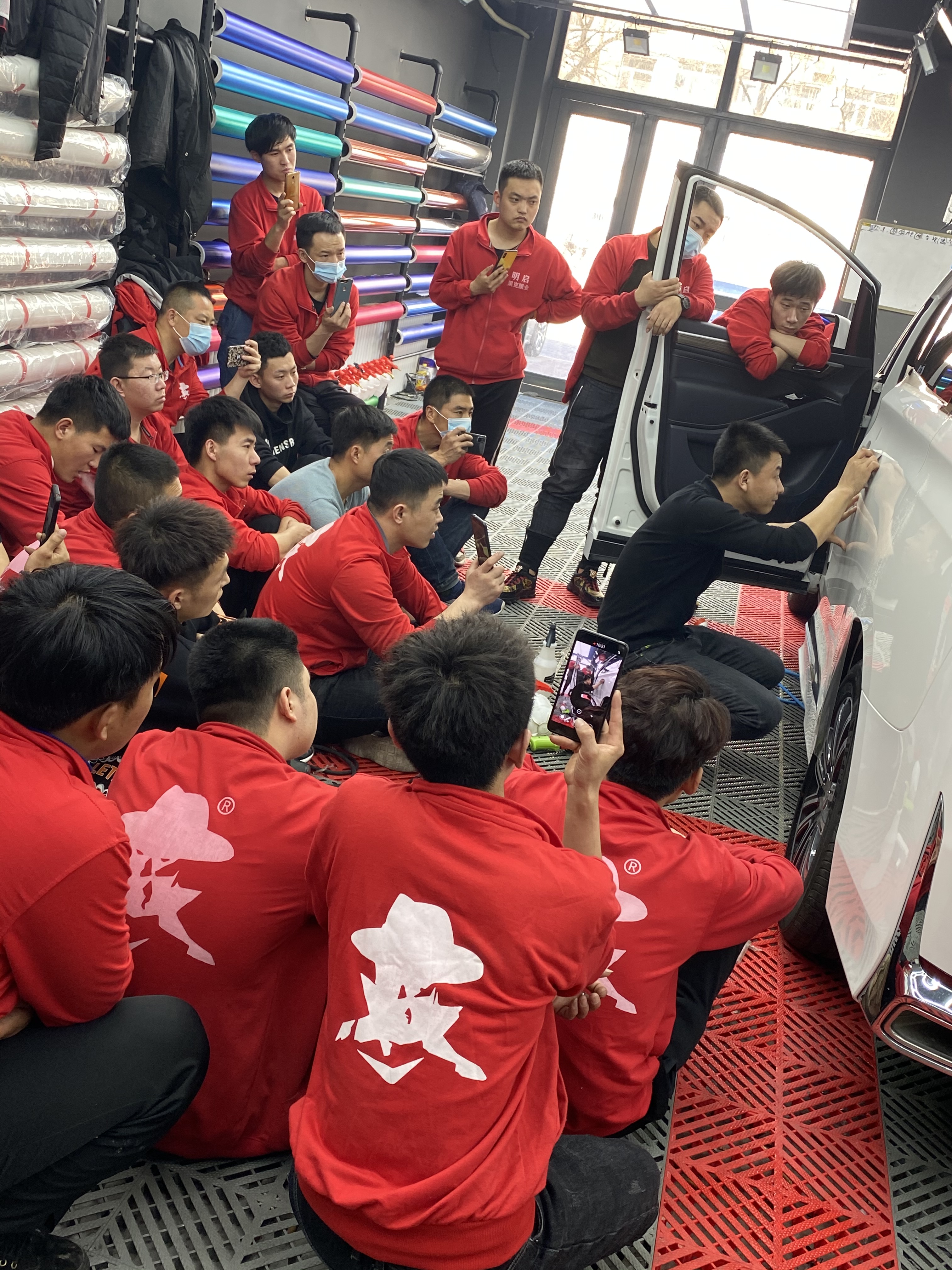 美容抛光打蜡视频教程,美容打蜡贴膜镀晶