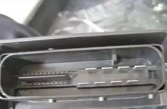 大众迈腾b6电子手刹松不开怎么办,迈腾电子手刹故障怎么解决