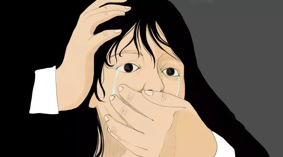 奇点计划提醒：年关将至，女孩夜晚出行必备防身指南