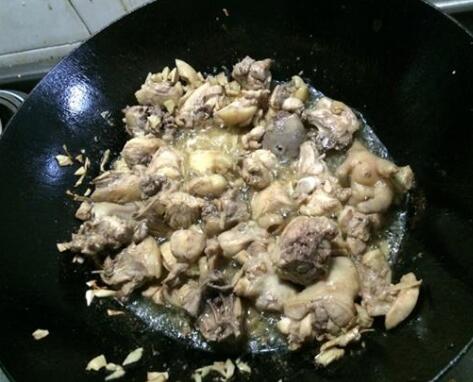 鸡汤太油腻喝了难受,鸡汤太油的话怎么办