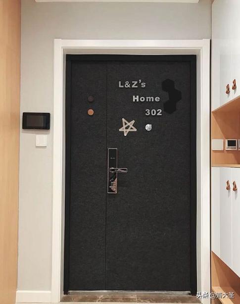 普通入户门怎么改装智慧门,入户门二次安装