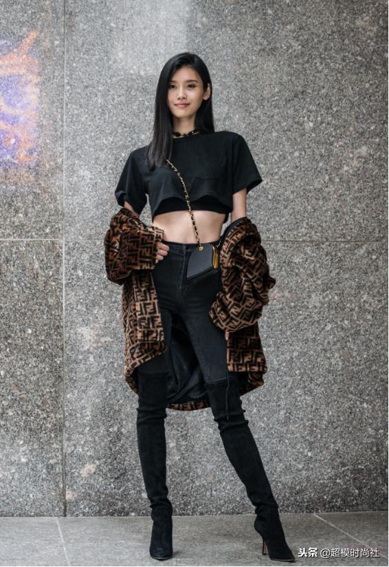 fendi皮草值得买吗,fendi走秀羽绒服