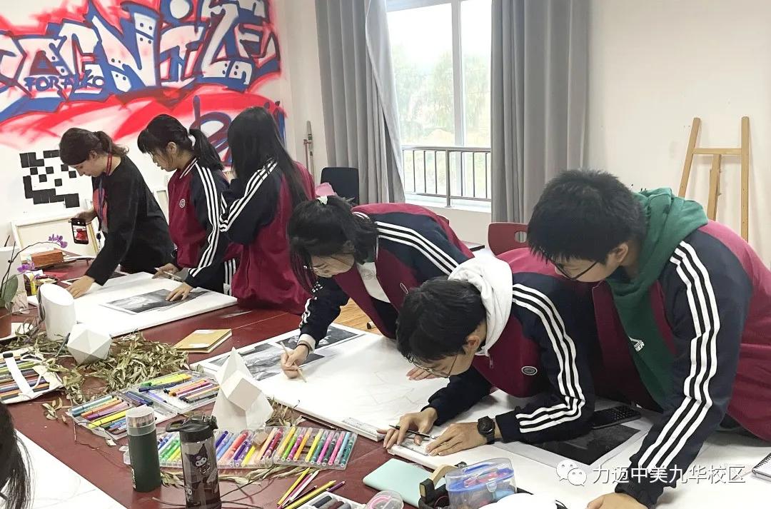 美国高中学校社团活动,美国高中生社团活动