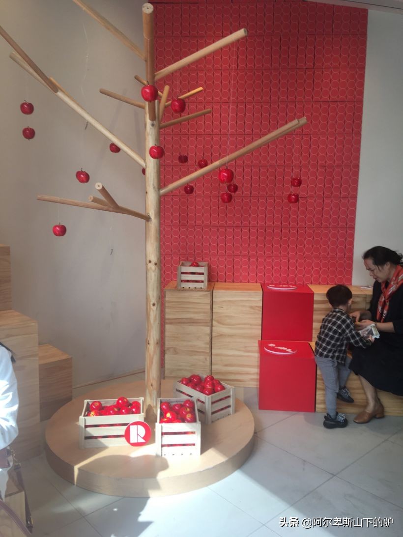 rapl现烤卡仕达苹果派太古里店,rapl现烤卡仕达苹果派团购