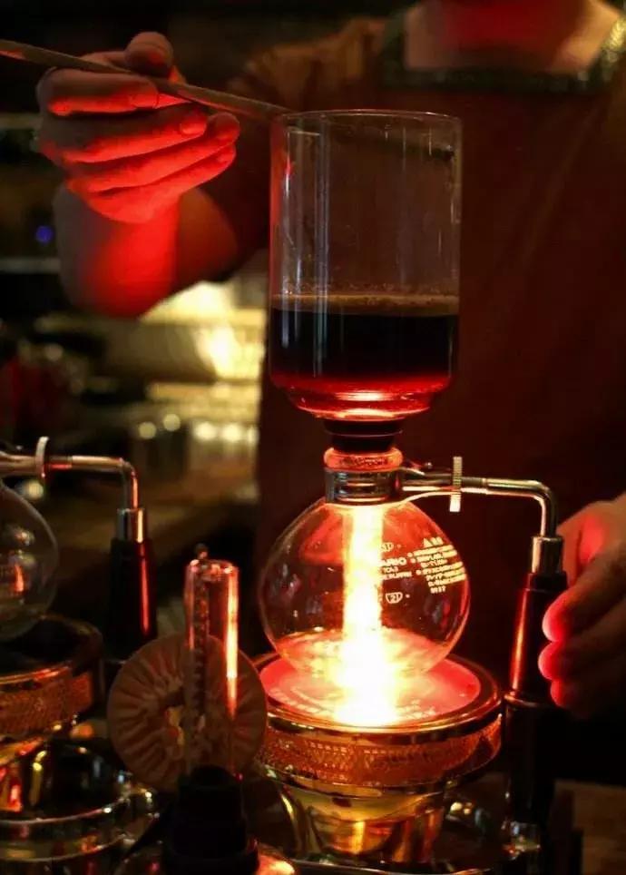 冲泡咖啡的种类和区别,冲泡咖啡的最常用的器具