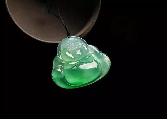 翡翠交易市场里的那些“*规则潜**”|还价意味着出价出价必须买下