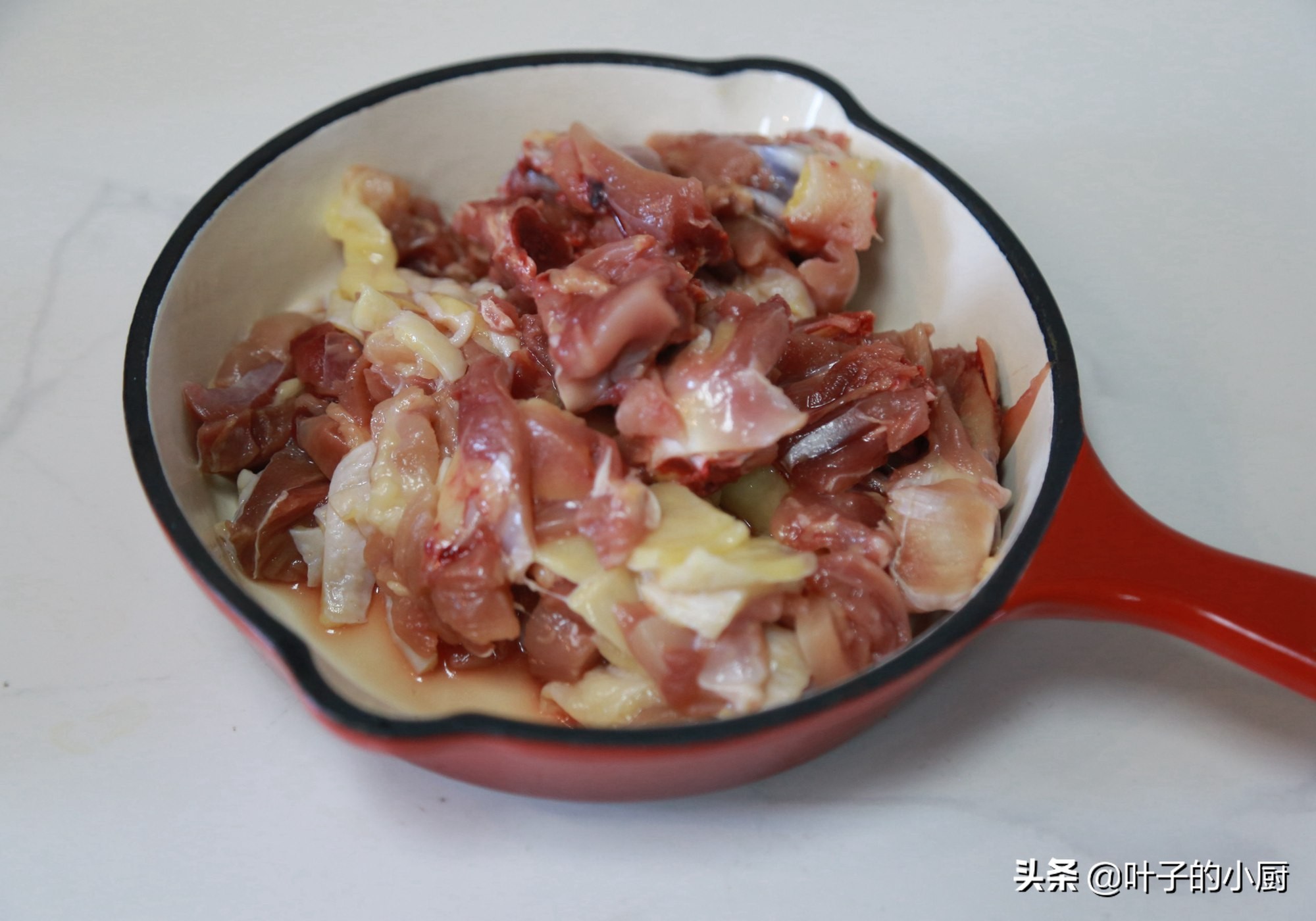 懒人焖饭不用炒菜照样营养丰富,电饭锅懒人焖饭菜谱不炒菜