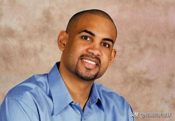 又一名宿批评他!本以为这球员继承曼巴精神,现看来他无科比属性