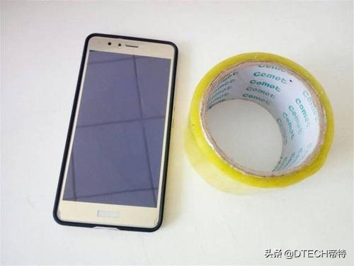 电脑显示器脏了怎么清理,电脑屏幕脏了用什么擦最好