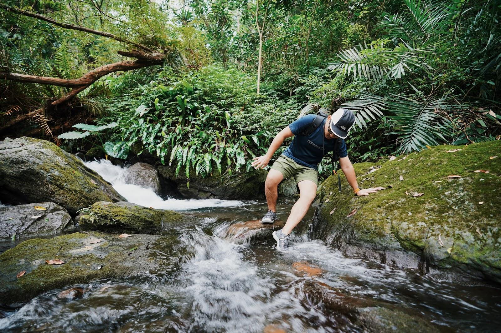 溯溪鞋能当攀岩鞋吗,科恩溯溪鞋好穿吗