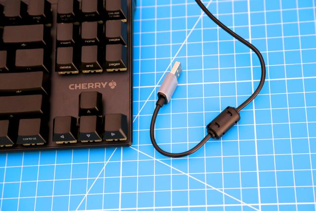 樱桃小键盘mx8.0,樱桃8.0机械键盘配8.1鼠标