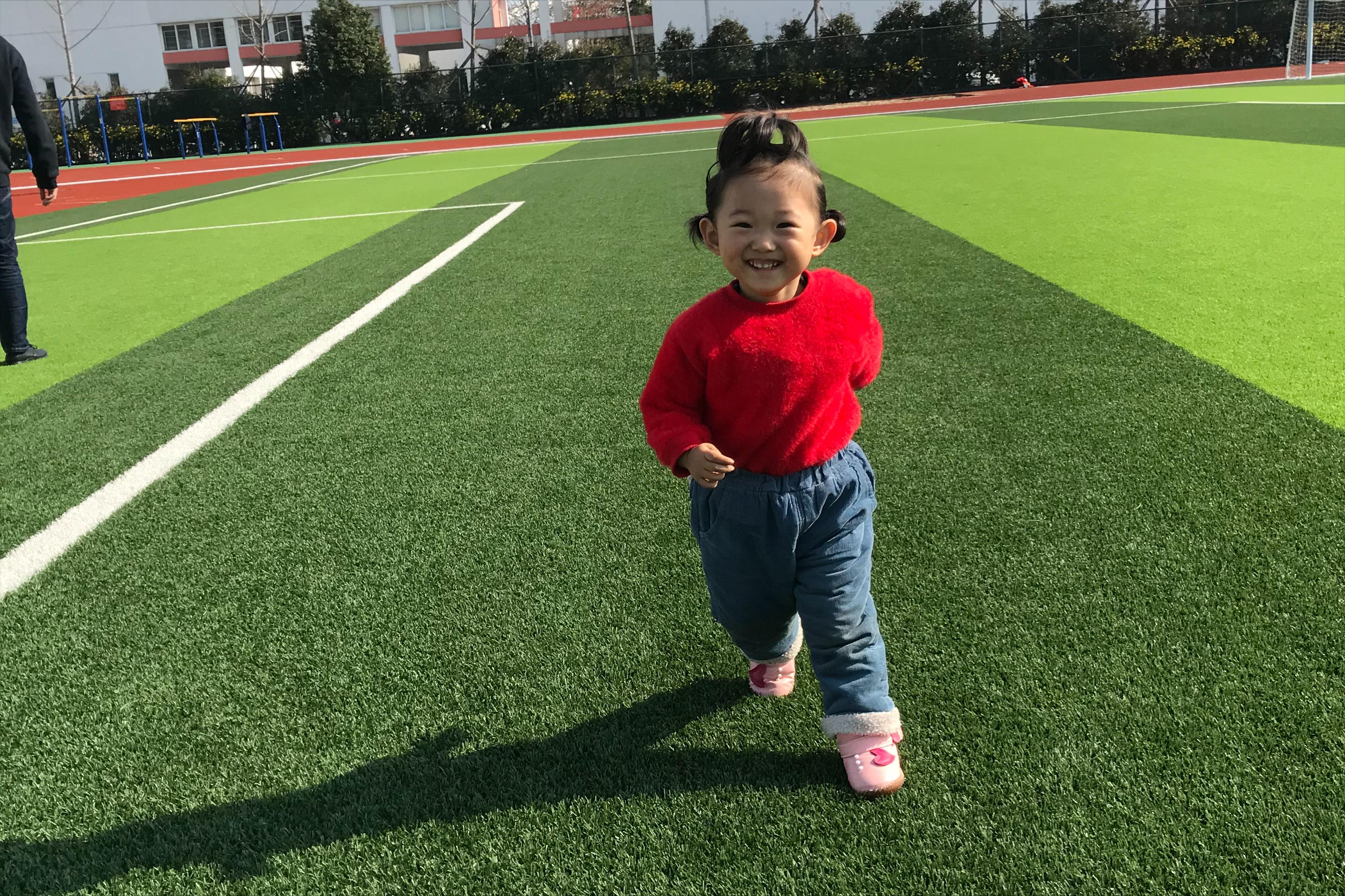 宝宝先天单耳失聪怎么治疗,8个月宝宝突然双耳失聪