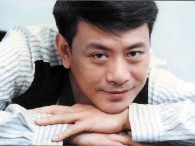 1994红磡摇滚之夜曲目,香港乐坛哪一首歌轰动歌坛