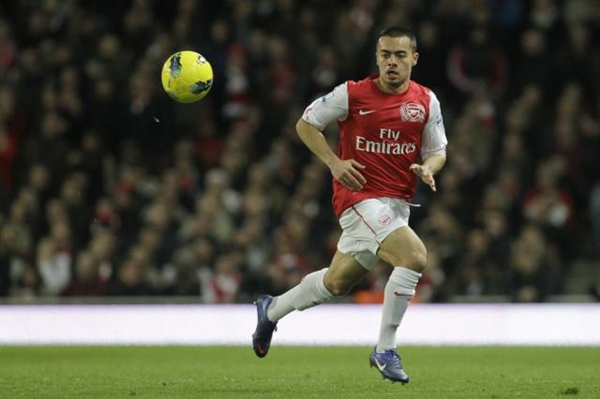 外国人为什么可以代表中国足球,外国人能在中国踢什么联赛