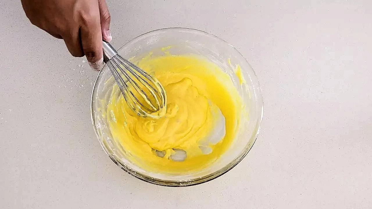 纸杯蛋糕不回缩的技巧,杯子蛋糕新手教程