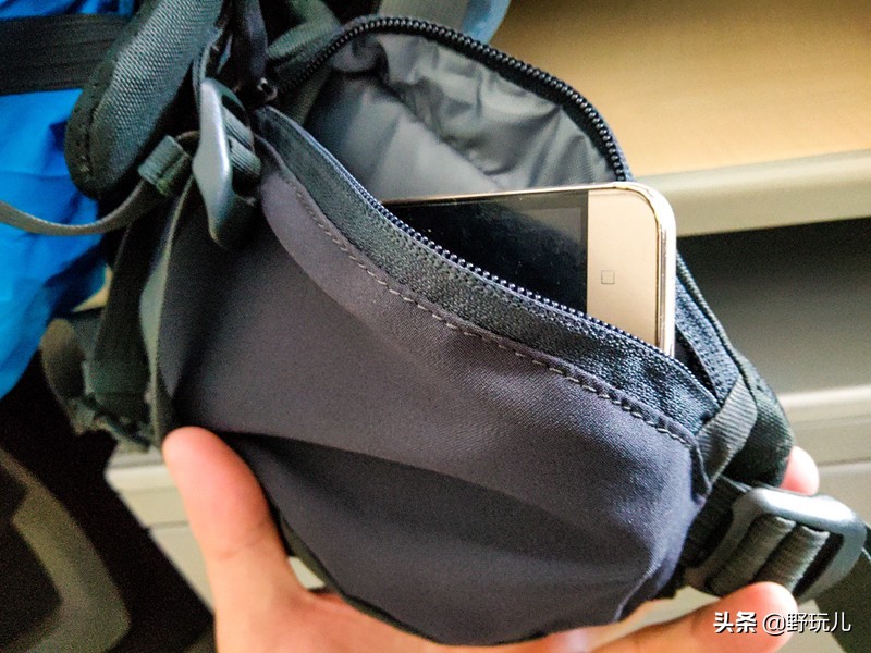 塞北初夏，拓乐陪我逐云日，拓乐Thule35LAllTrailX背包测评