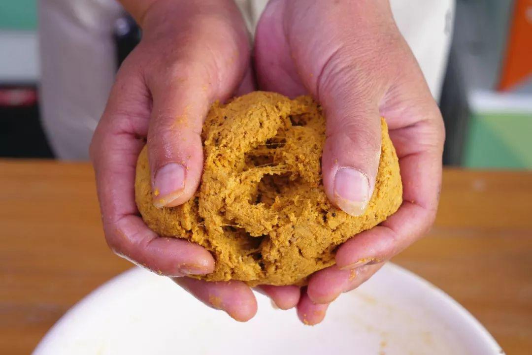 饵料拉起不蓬松怎么办,饵料一拉上来就没了