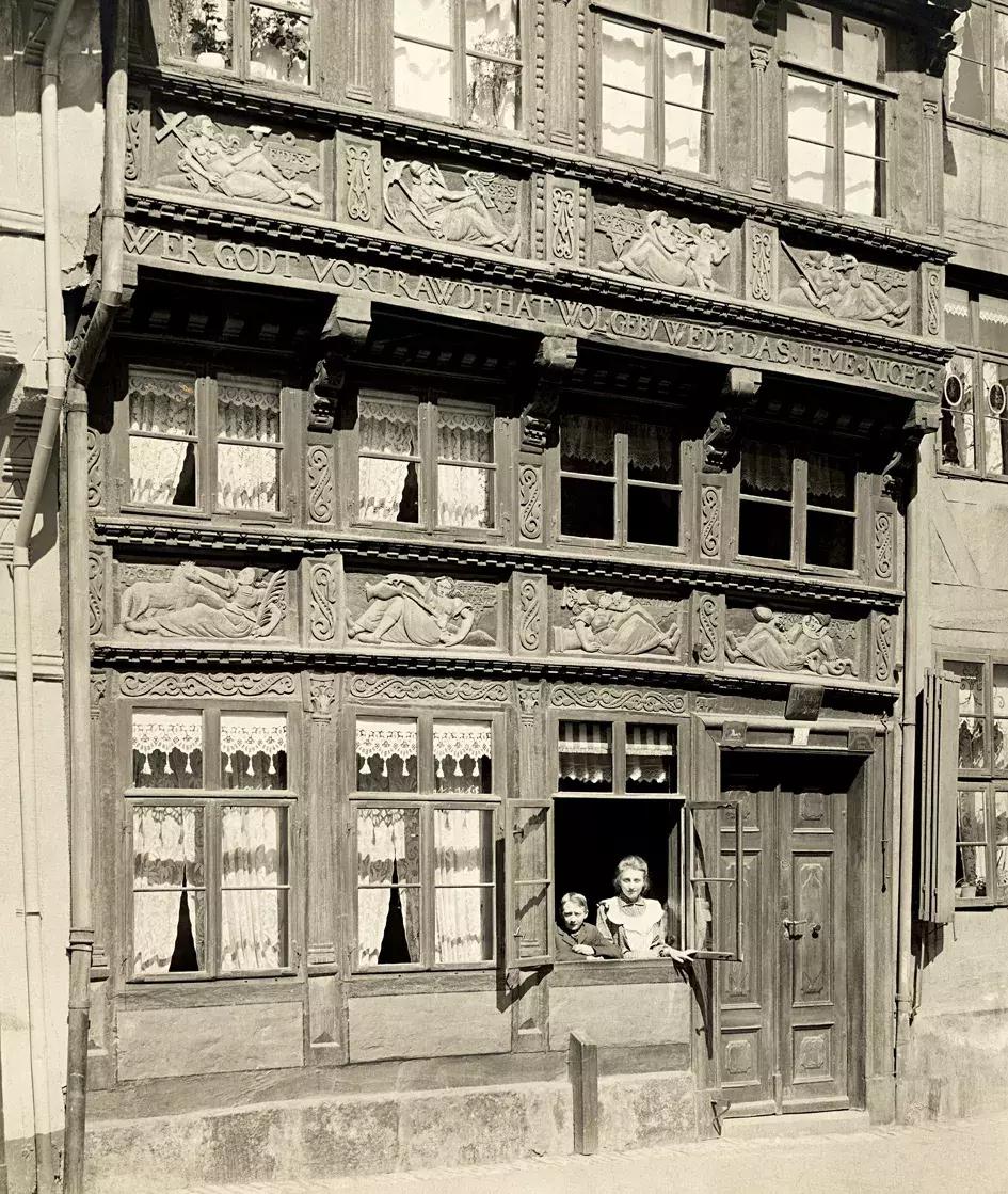 看得见风景的房间简介,看得见风景的房间深度解析