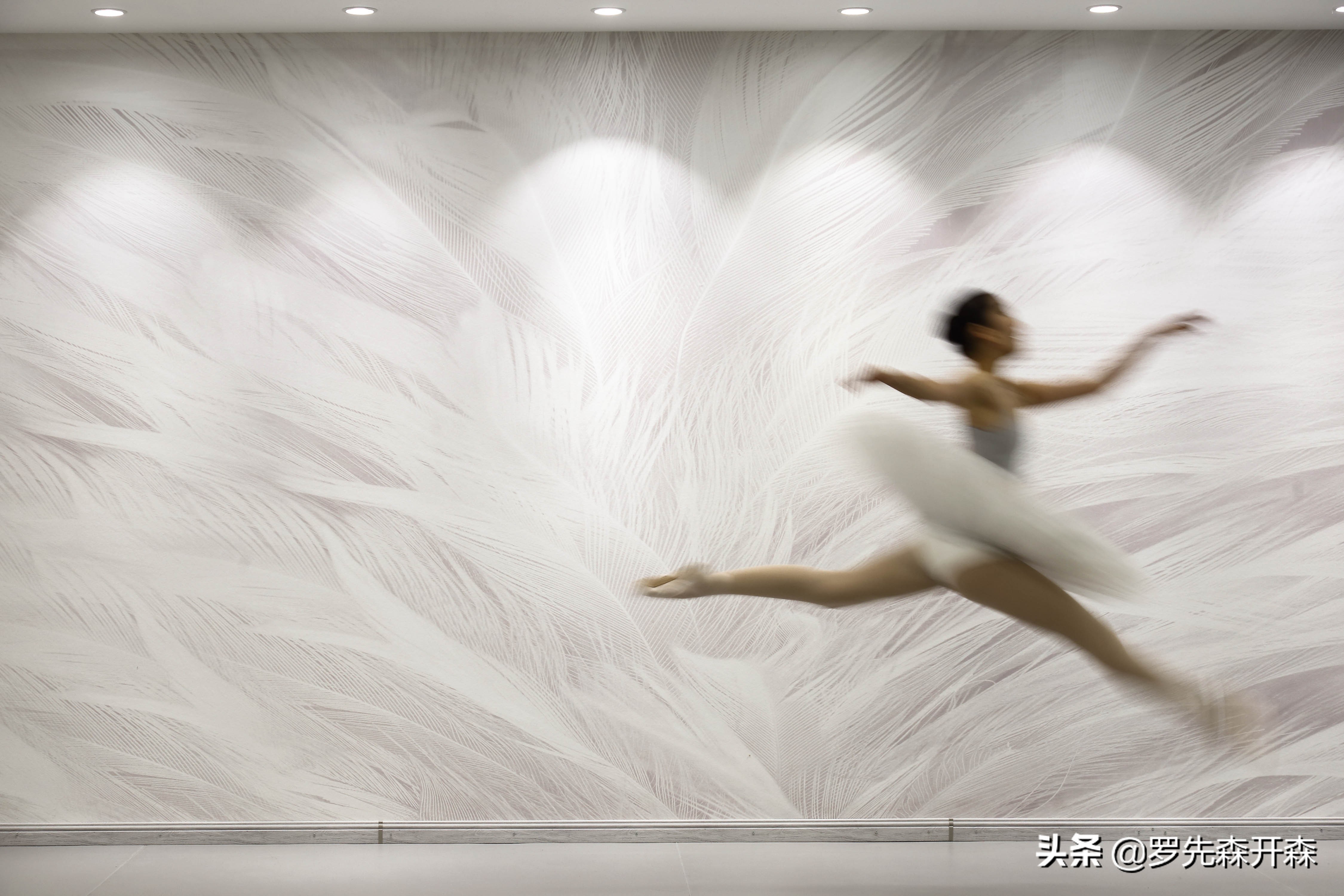 300平方舞蹈室布置,300平方米舞蹈机构设计