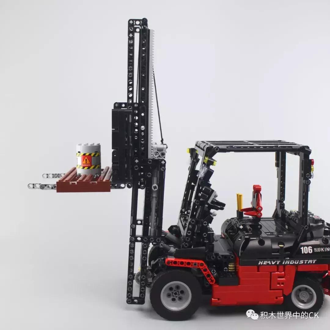 宇星模王2024新品堆高车,宇星模王积木回力车